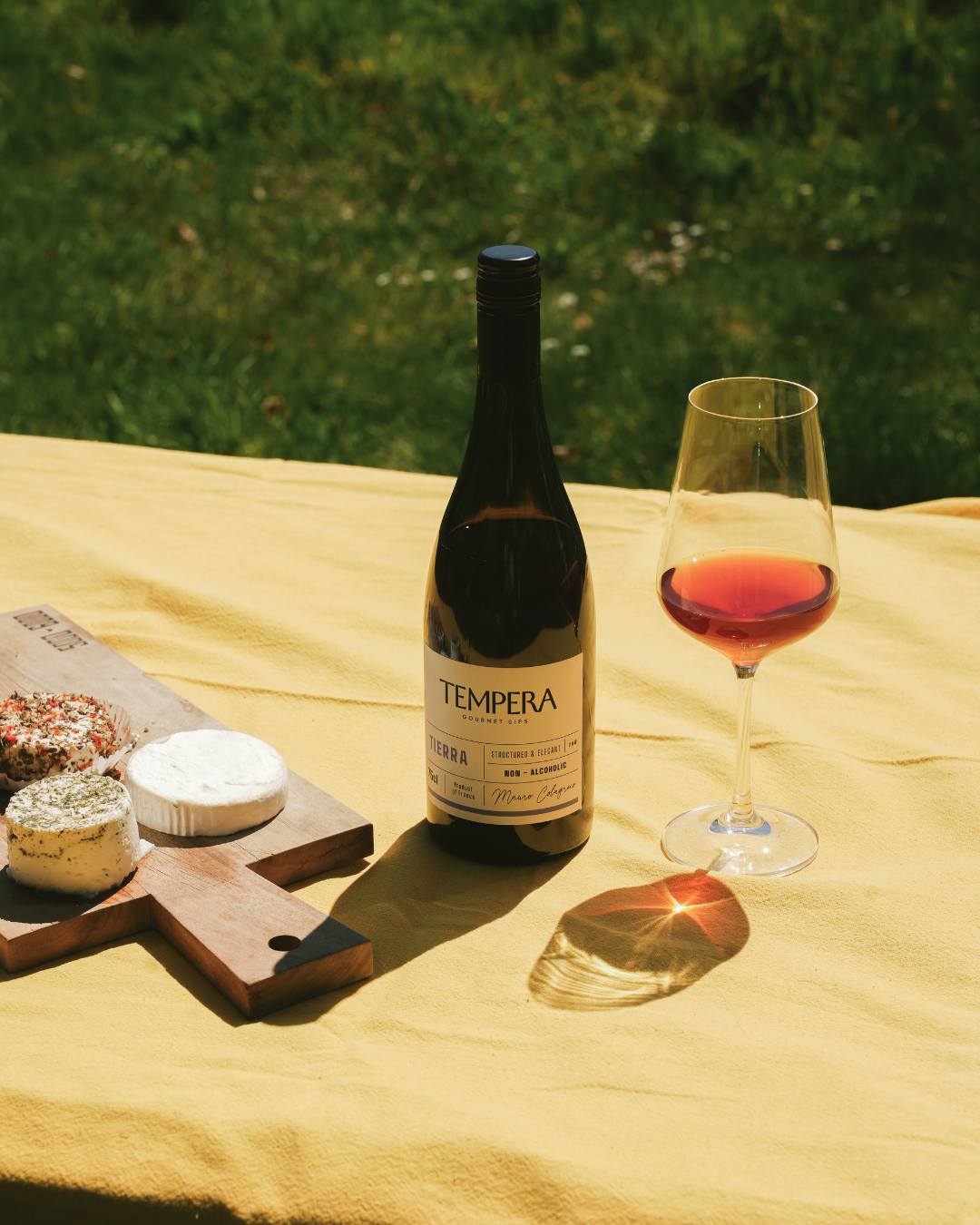 Que boire avec un plateau de fromages ? Les meilleurs accords avec la gamme Tempera